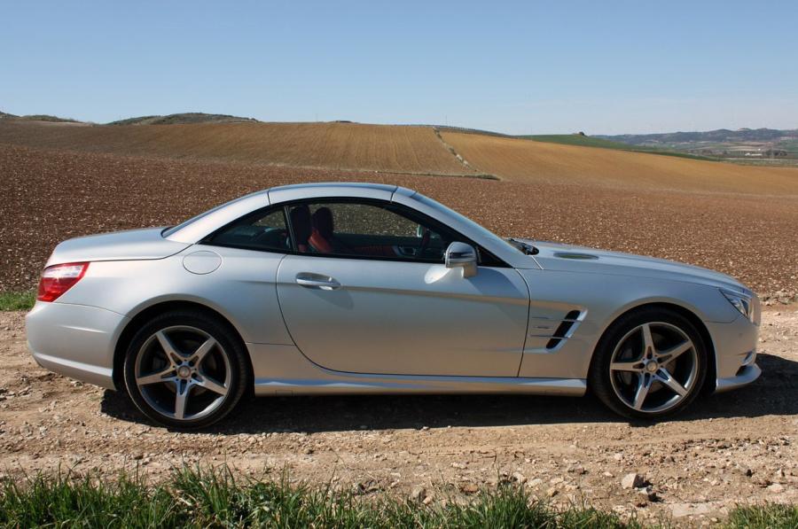  Mercedes-Benz SL550 2013 года  (фото 50 из 51)